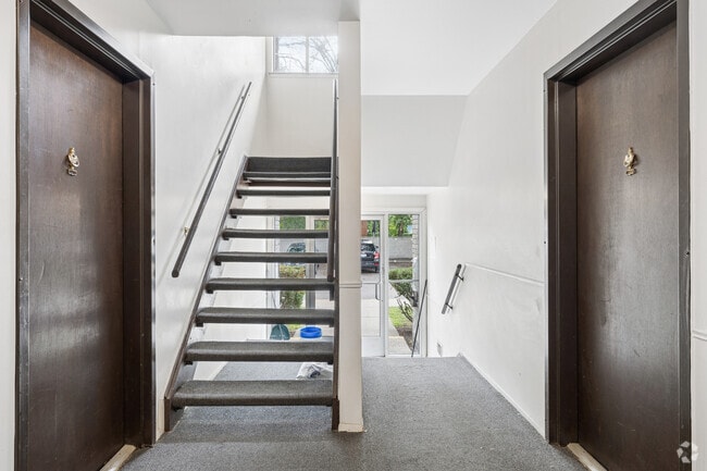 Hallway - Redford Manor Apartments