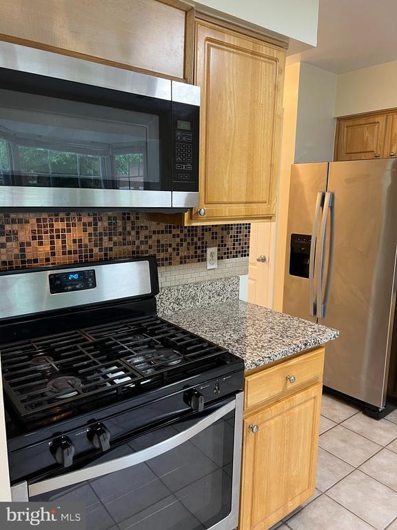 Building Photo - 3902 Chesterwood Dr