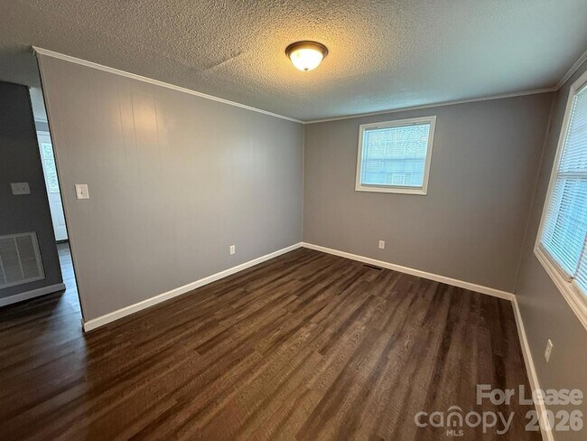 Foto del edificio - 1456 17th Ave NE