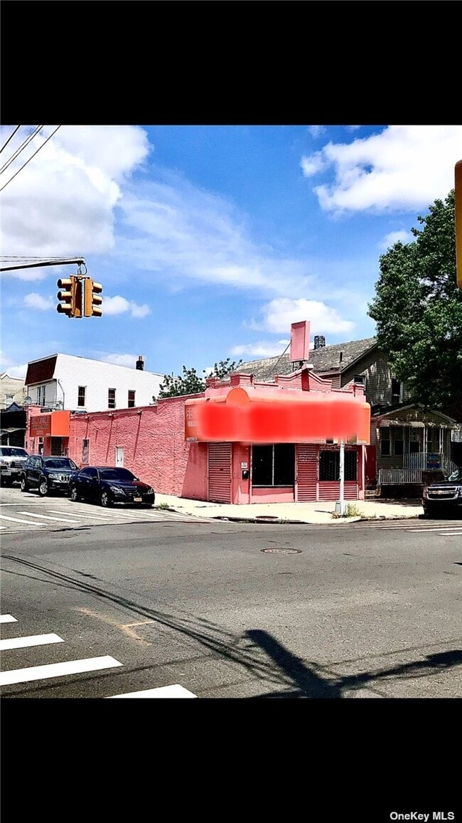 Building Photo - 101-01 101st Ave