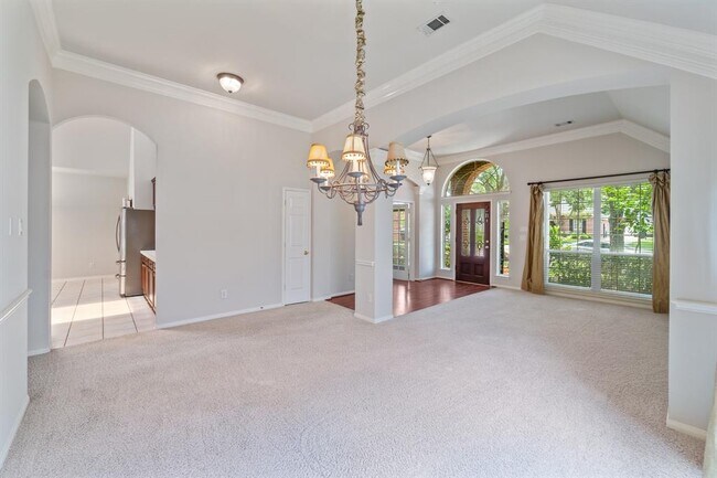 Building Photo - 13738 Sherburn Manor Dr