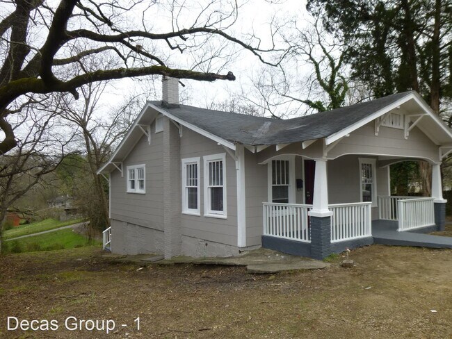 Building Photo - 3 br, 1 bath House - 1713 Highland St