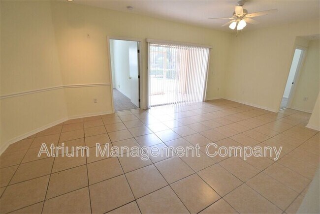 Foto del edificio - 5512 Metrowest Blvd