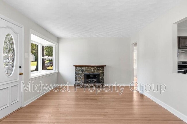 Building Photo - 4319 Boswell Ave