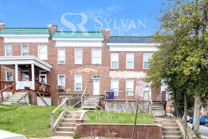 Primary Photo - Charming 3BR Townhome