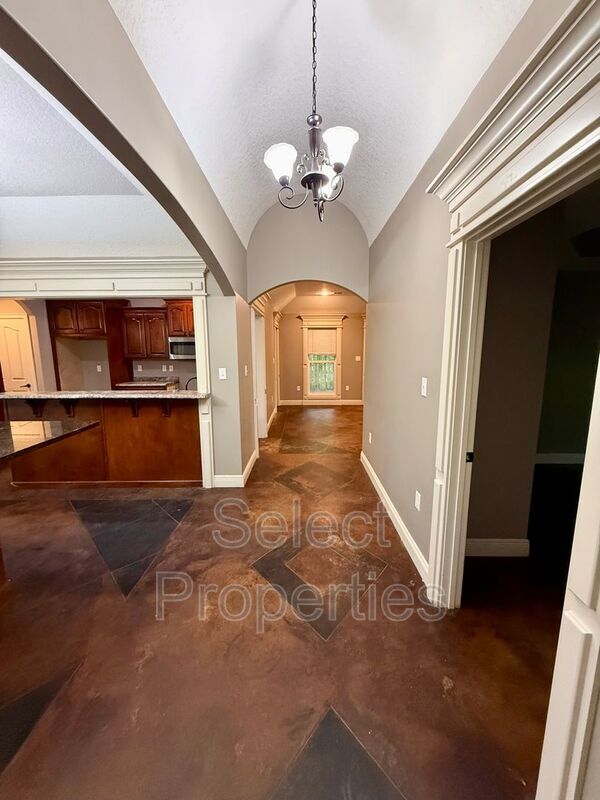 Building Photo - 3220 Horseshoe Trail