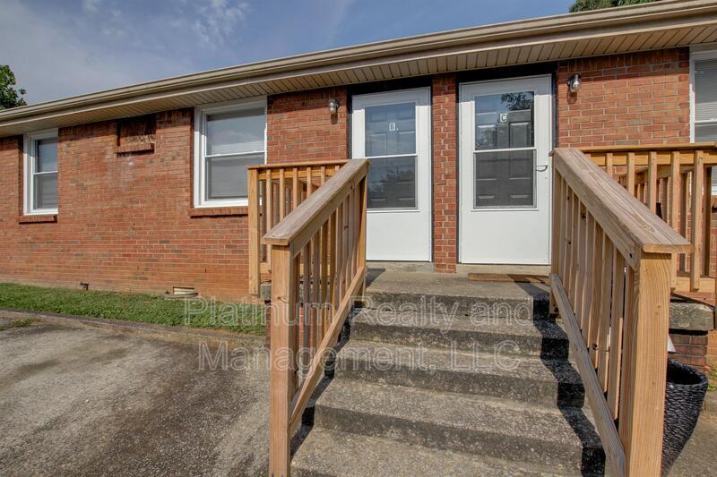 1434 McCan Dr Unit B, Clarksville, TN 37043 Condo for Rent in
