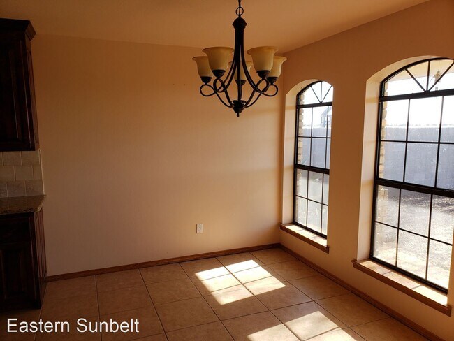 Building Photo - 3 br, 2 bath House - 404 Monticello Parkway