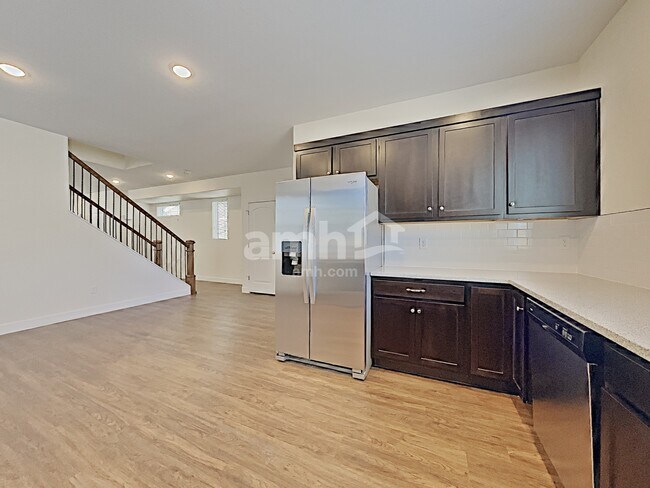 Foto del edificio - 4327 Crestone Peak St