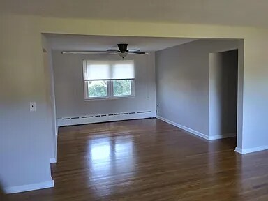 Building Photo - 264 Monmouth Rd