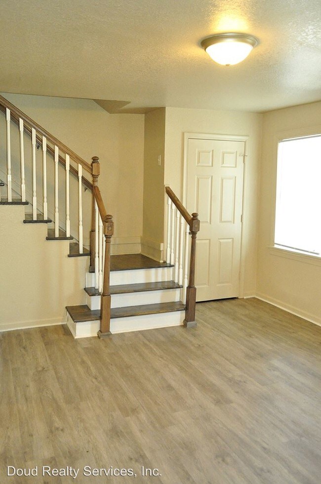 Building Photo - 977 Merrimac Ave