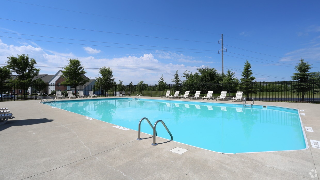 Foto principal - Life is Better at THE LINKS Apartments