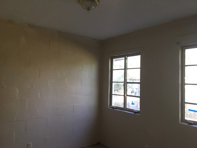 Foto del edificio - 2141 Waverly St