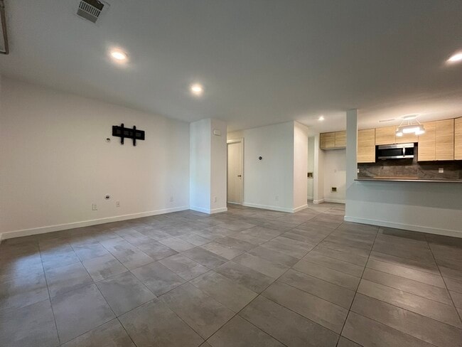 Building Photo - 1041 Churchill Downs Ct