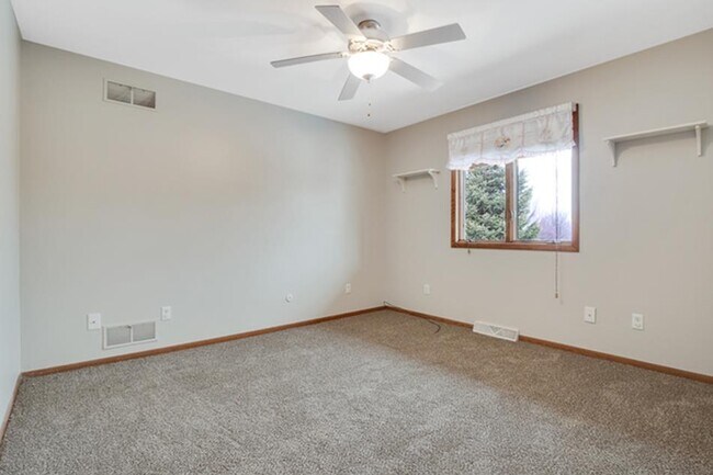 Building Photo - 21744 S 116th Ave