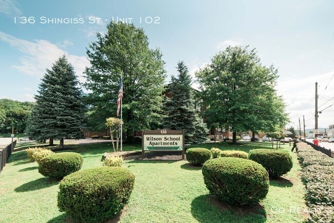 Foto del edificio - 136 Shingiss St