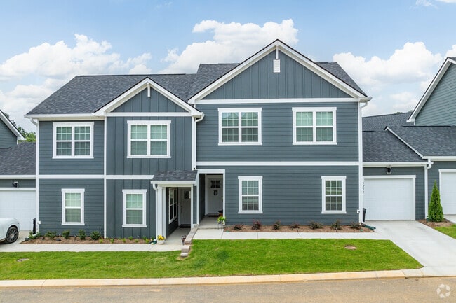 Building Photo - Anchor Point