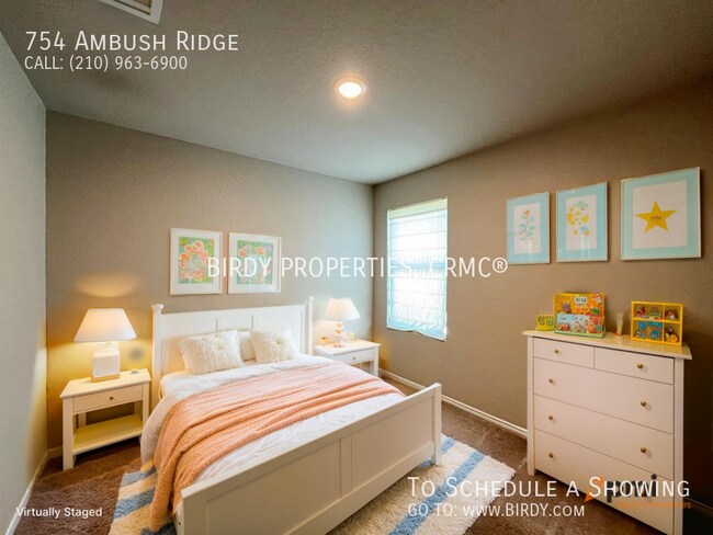 Foto del edificio - 754 Ambush Ridge