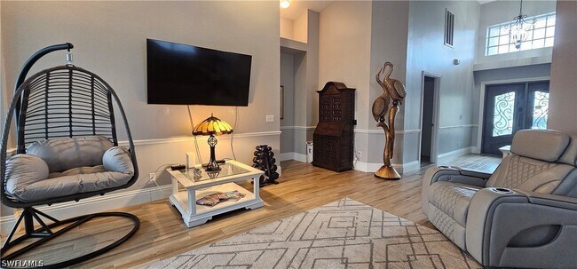 Foto del edificio - 520 Crossfield Cir