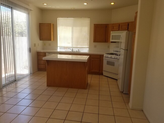 Foto del edificio - 2 Bedroom Home Located in Summerlin!