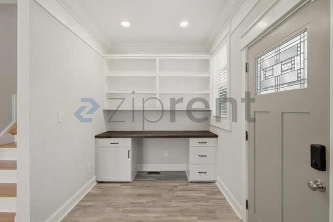 Foto del edificio - 413A Cecil St