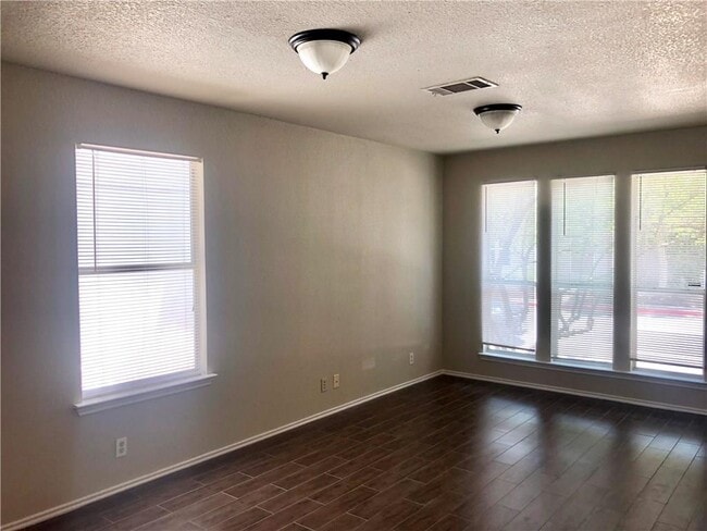 Building Photo - 4520 Best Way