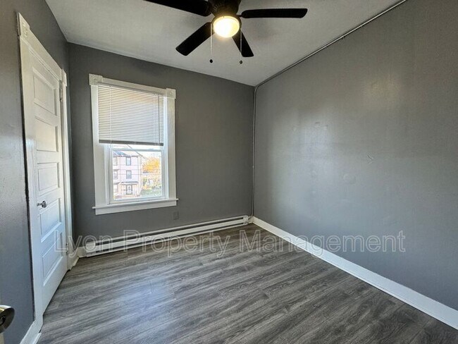 Foto del edificio - 106-108 Winsor Street