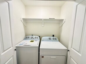 Building Photo - 4505 W 43rd St