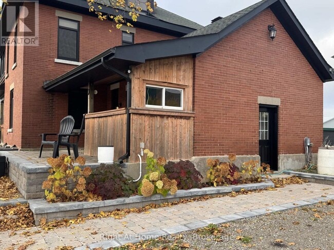 Photo du bâtiment - 12 Erinville Dr