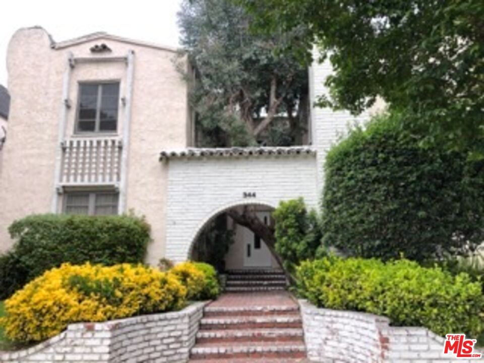 Primary Photo - 344 Spalding Dr