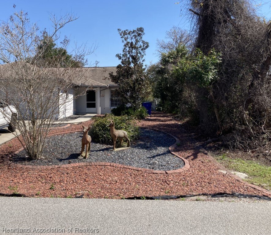 3908 Mandarin Rd, Sebring, FL 33875 Townhome Rentals in Sebring FL