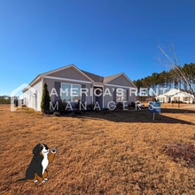 Building Photo - 425 Stage Coach Blvd