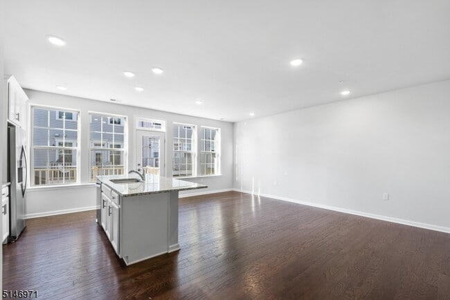Building Photo - 67 Robeson St