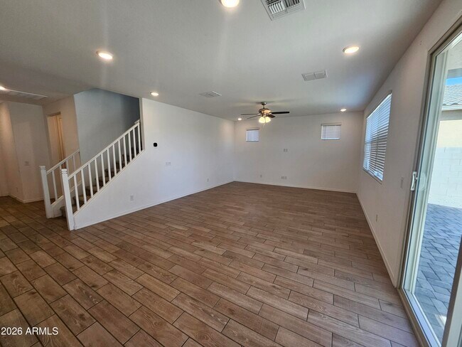 Foto del edificio - 22815 E Watford Dr
