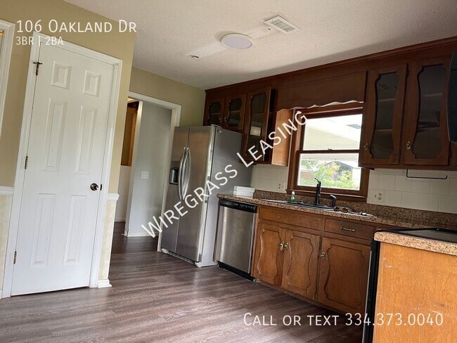 Building Photo - Handyman Special!! Lease to Own this beaut...