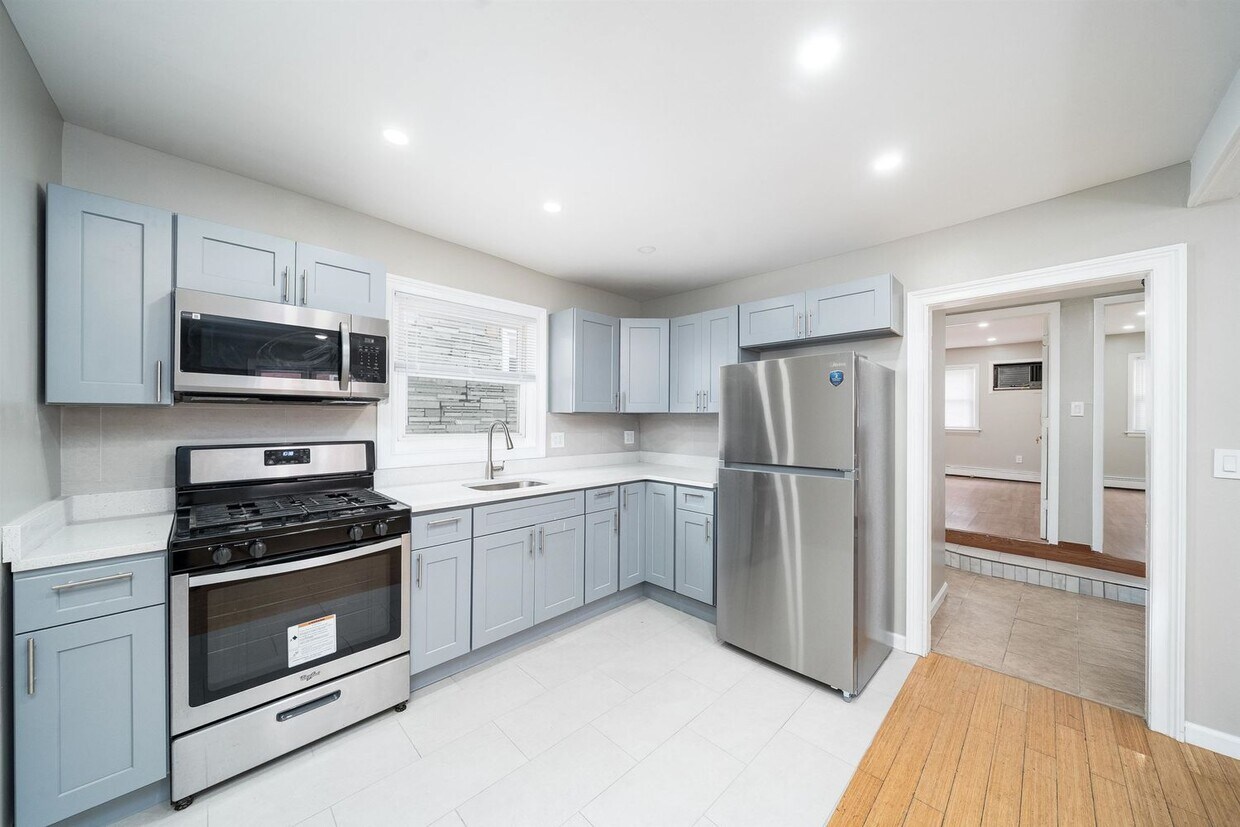 Foto principal - 27 W 16th St