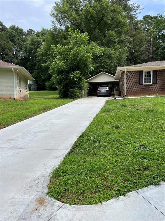 Foto del edificio - 1432 Spring Valley Ln