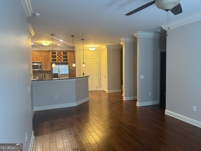 Building Photo - 901 Abernathy Rd NE
