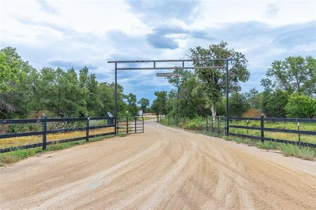 Building Photo - 6722 705