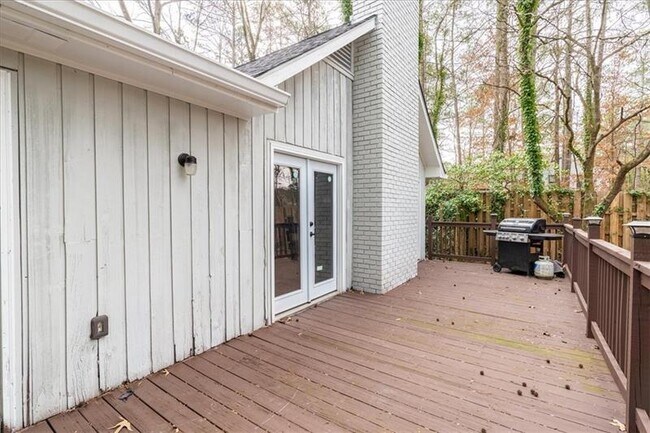 Building Photo - 3187 Hickory Bluff Dr