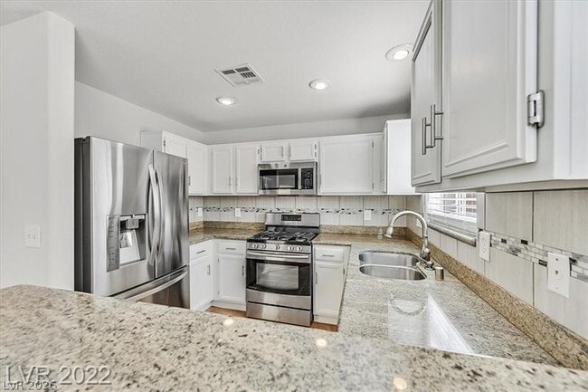 Building Photo - 3221 Fico Ave