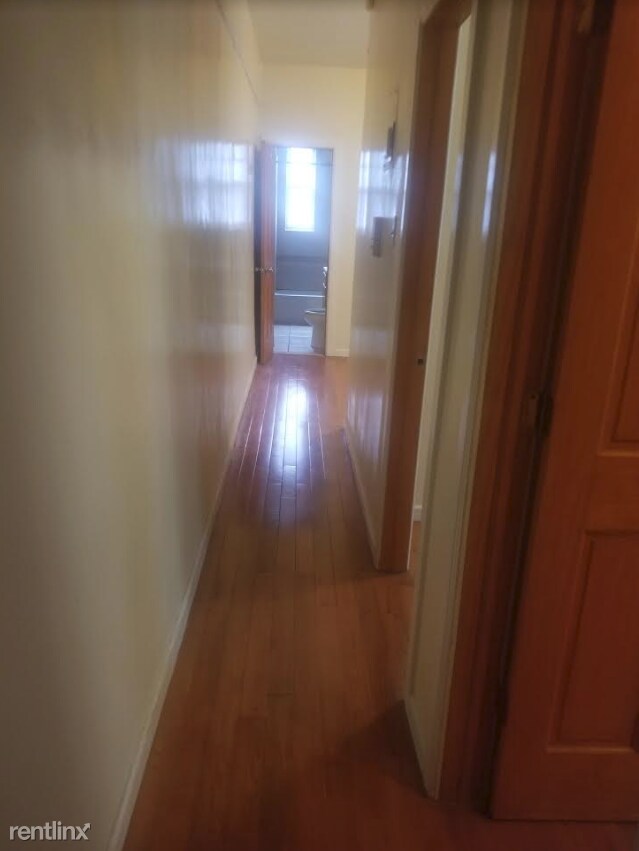 Building Photo - 2 br, 1 bath  - 1389 Saint Johns Pl