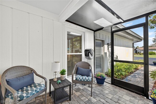 Building Photo - 3111 Boca Ciega Dr