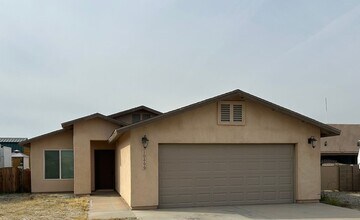 Building Photo - 10266 S Tornado Ave