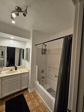 Building Photo - 1011 Hamblen Rd