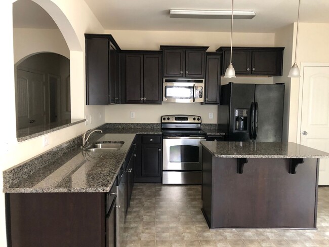 Building Photo - Coming Soon For Rent in Moody!