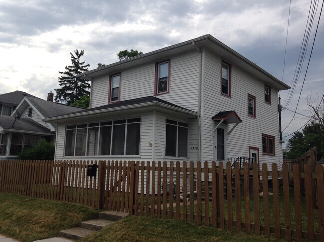 Building Photo - 1510 Kinyon Street