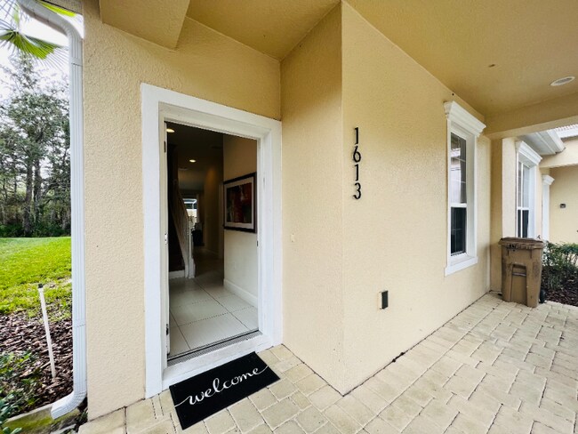 Foto del edificio - 1613 Tranquil Ave