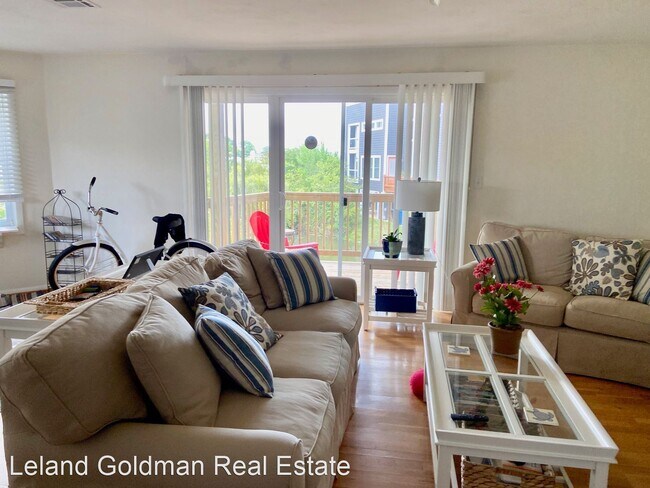 Building Photo - 2 br, 2 bath House - 355 Norfolk Ave