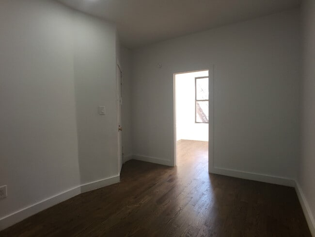 Foto del edificio - 523 W 156th St
